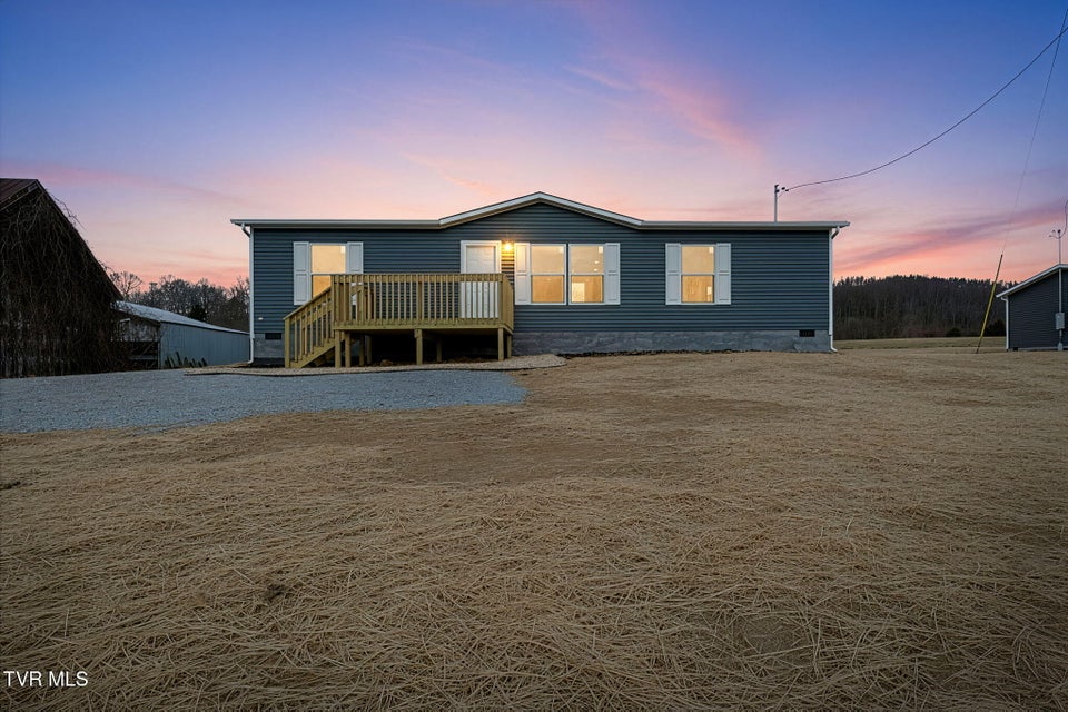 Photo #47: 899 Milburnton Road