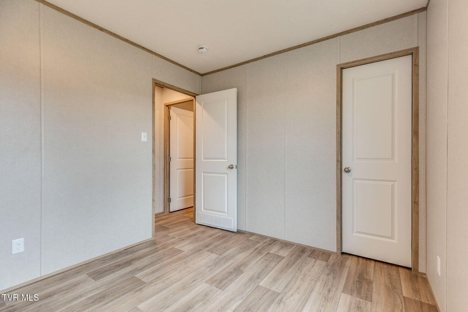 Photo #17: 899 Milburnton Road