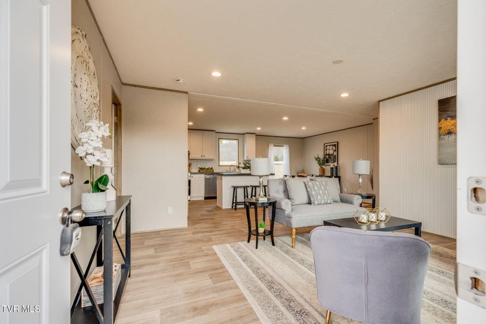 Photo #4: 935 Milburnton Road