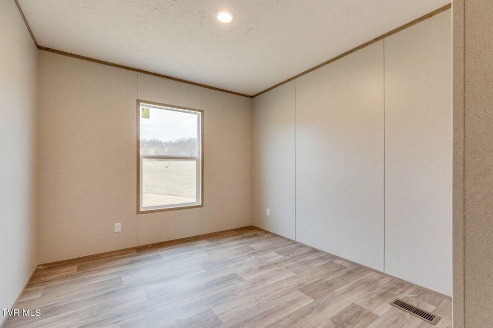 Photo #19: 935 Milburnton Road