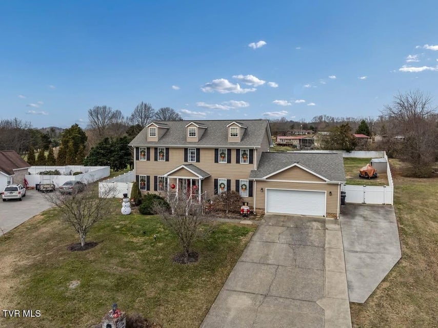 Photo #32: 308 Autumn Circle