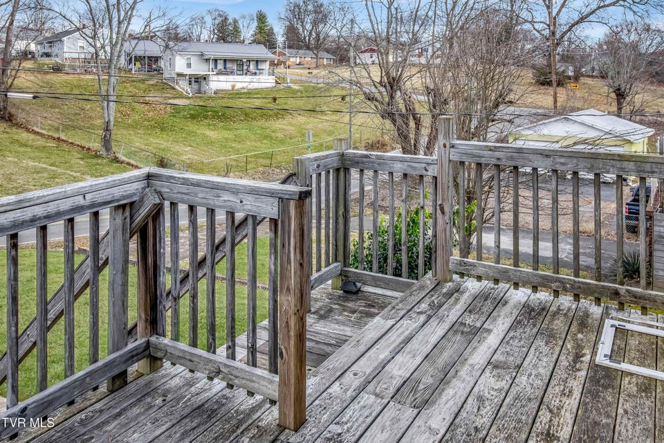 Photo #37: 427 Roan Street