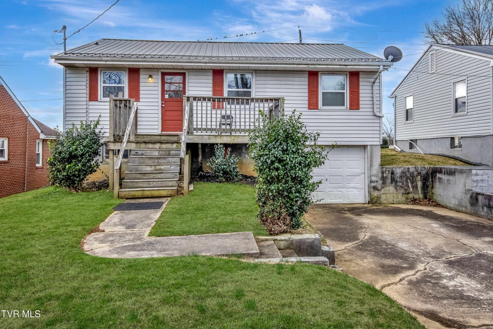 Photo #35: 427 Roan Street