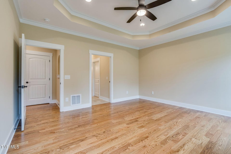 Photo #16: 920 Daybreak Crest