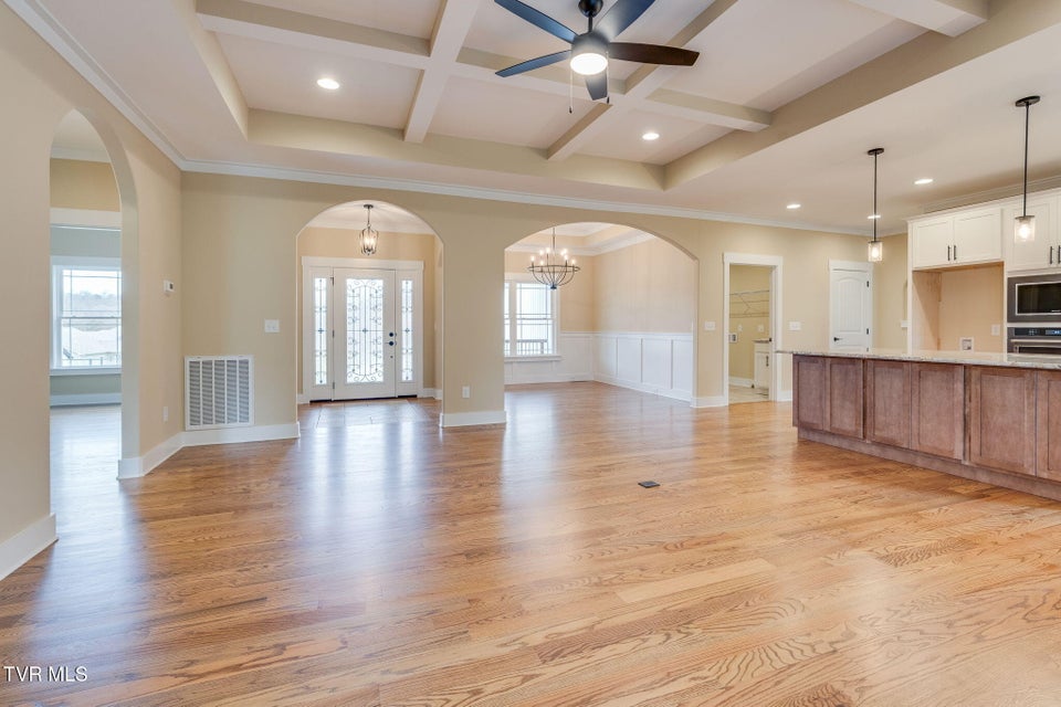 Photo #23: 920 Daybreak Crest