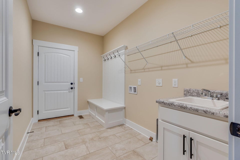 Photo #28: 920 Daybreak Crest