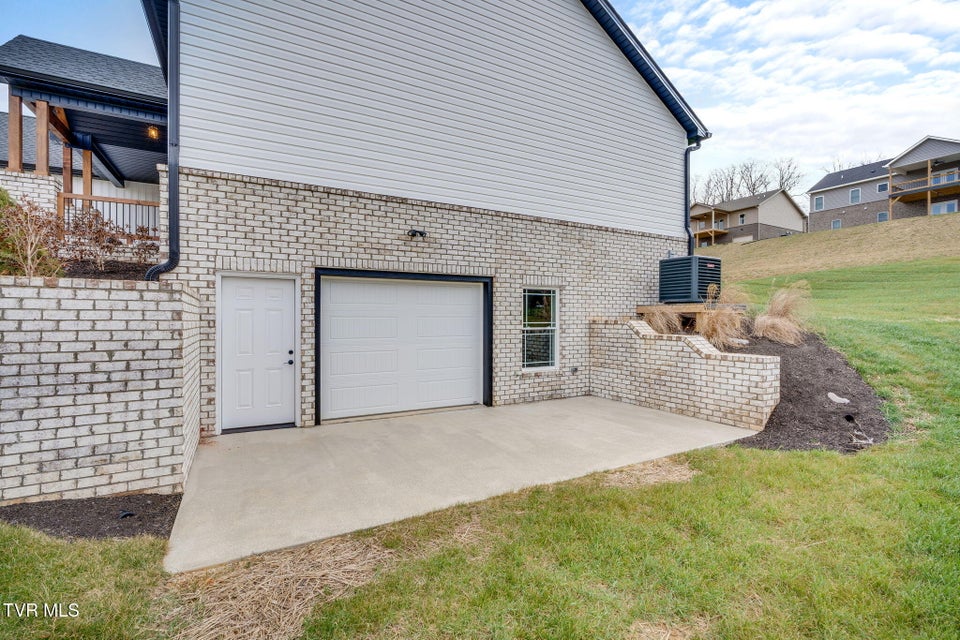 Photo #34: 920 Daybreak Crest