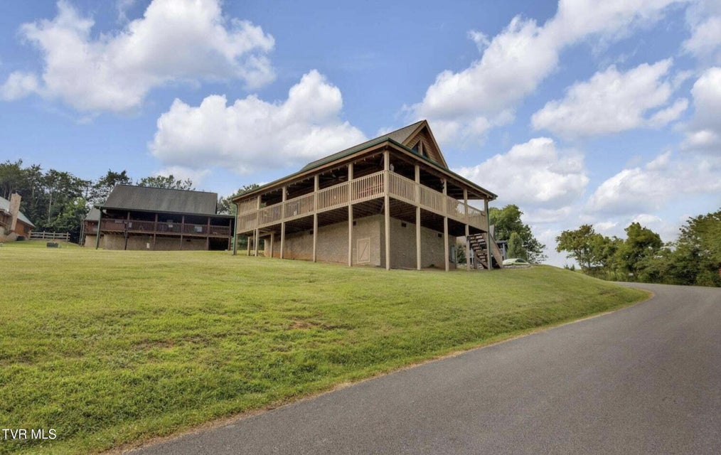 Photo #4: 1815 Trout Way