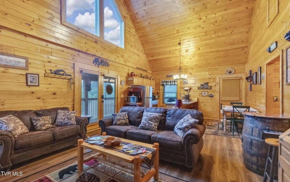 Photo #10: 1815 Trout Way