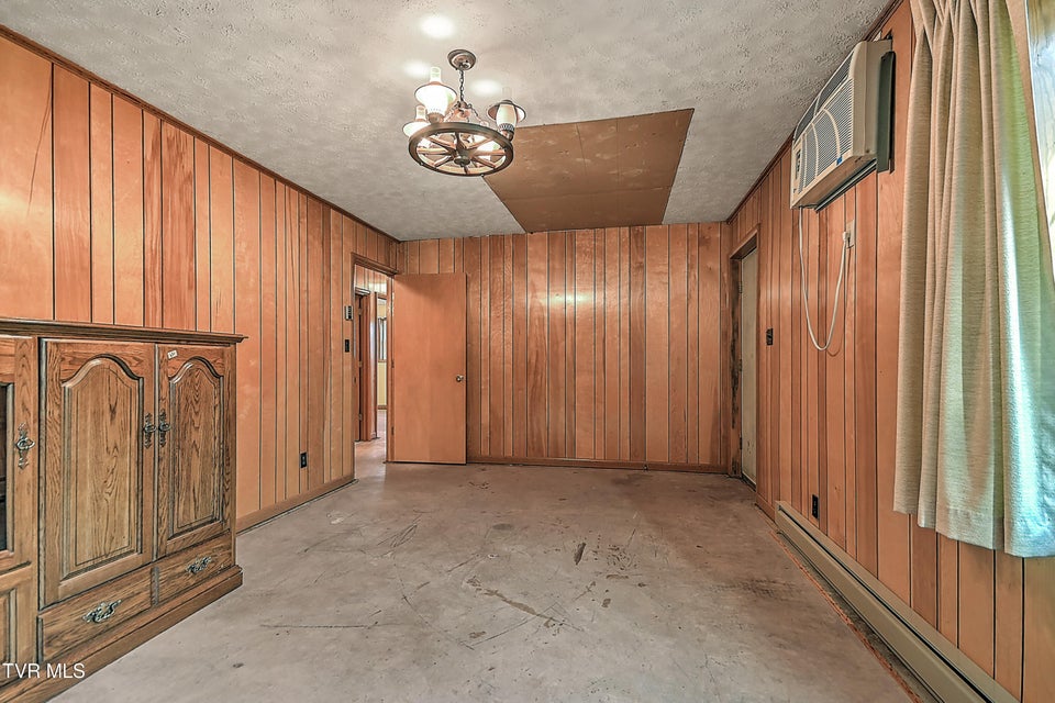 Photo #38: 721 Double Springs Road