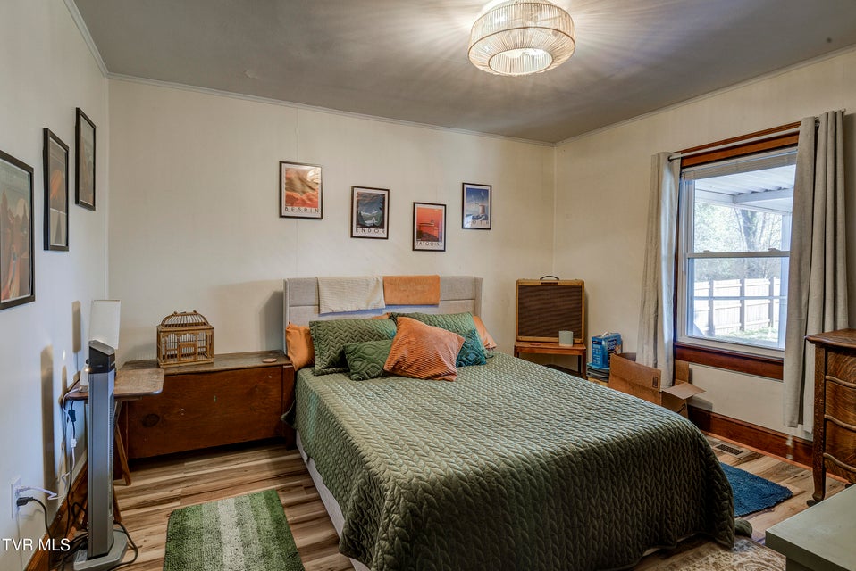 Photo #23: 332 Randolph Street