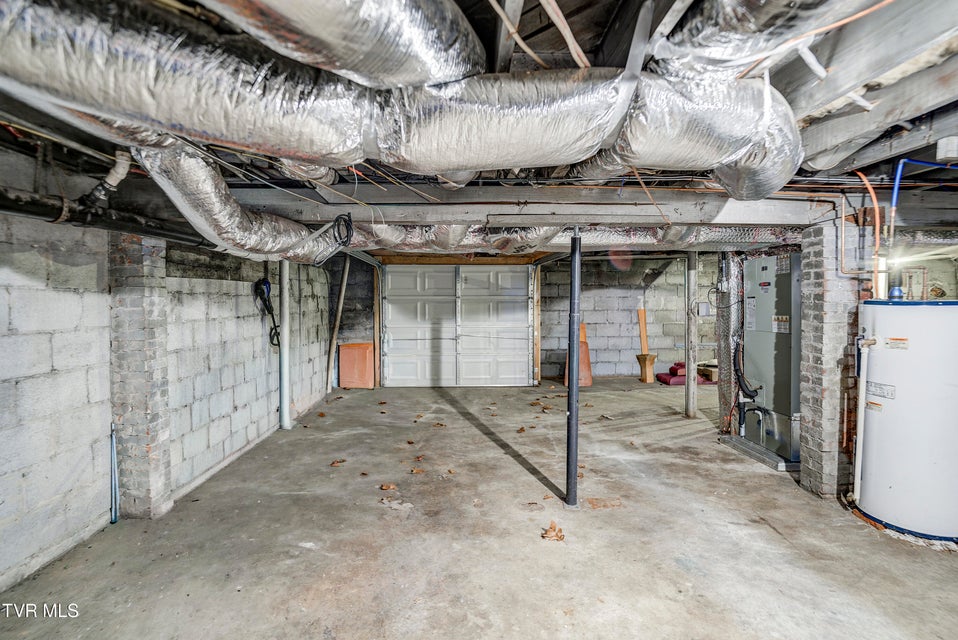 Photo #47: 332 Randolph Street