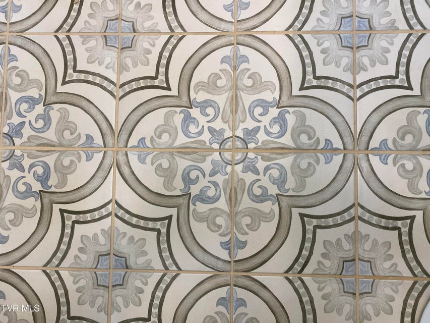 Photo #21: 120 Green Lawn Avenue