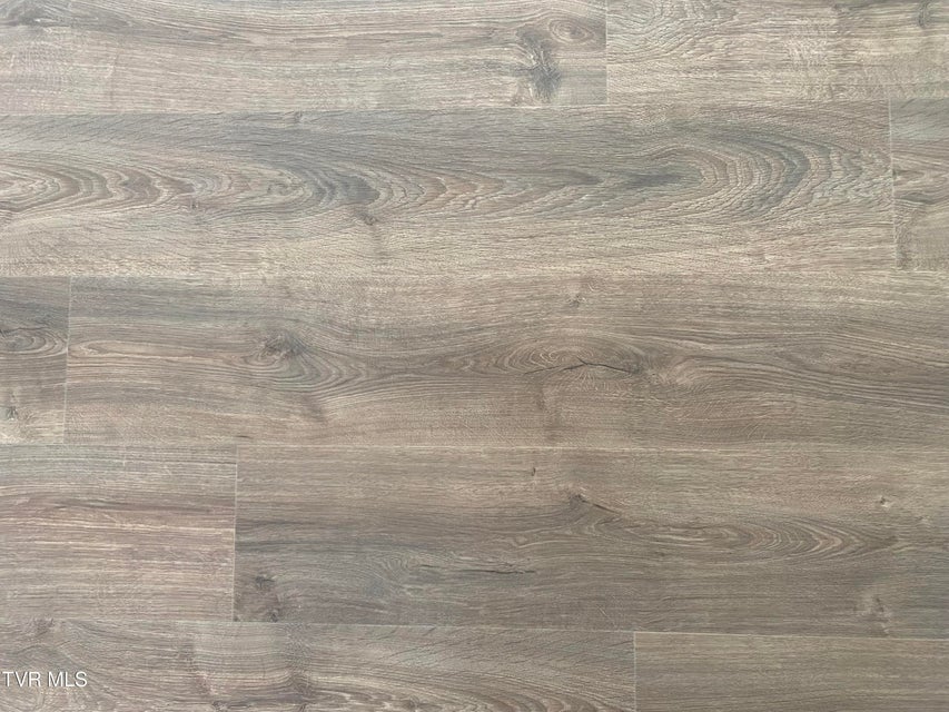 Photo #29: 120 Green Lawn Avenue