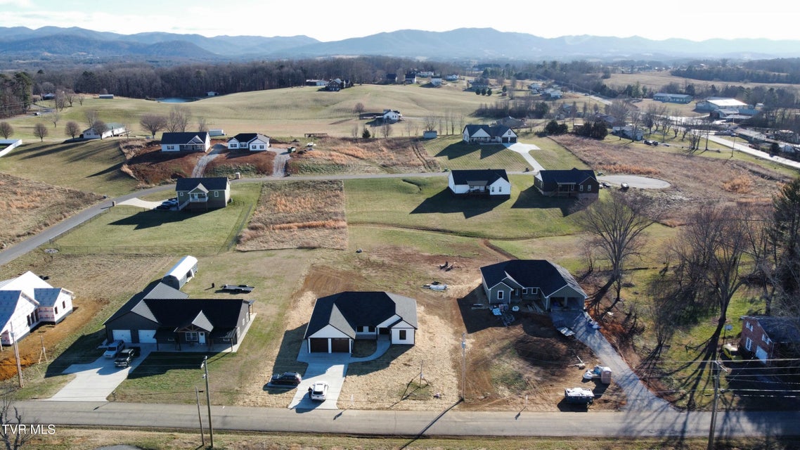 Photo #37: 120 Green Lawn Avenue