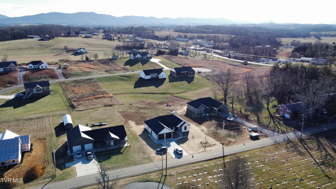 Photo #39: 120 Green Lawn Avenue