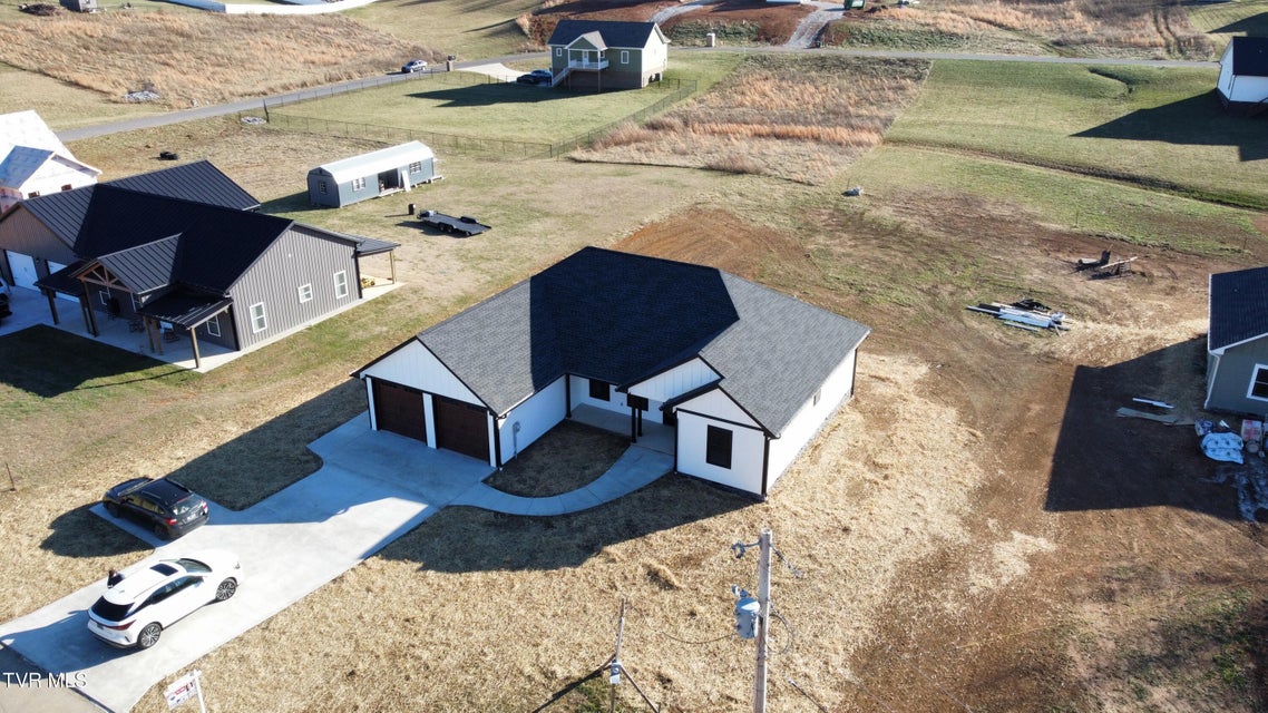 Photo #40: 120 Green Lawn Avenue