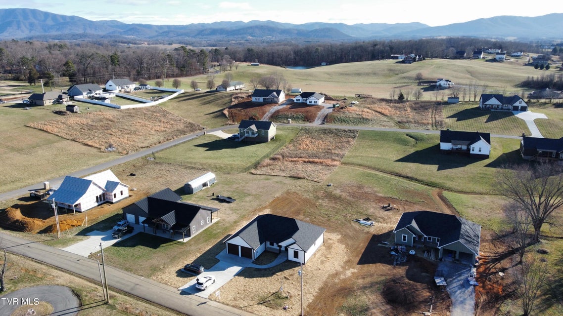 Photo #41: 120 Green Lawn Avenue