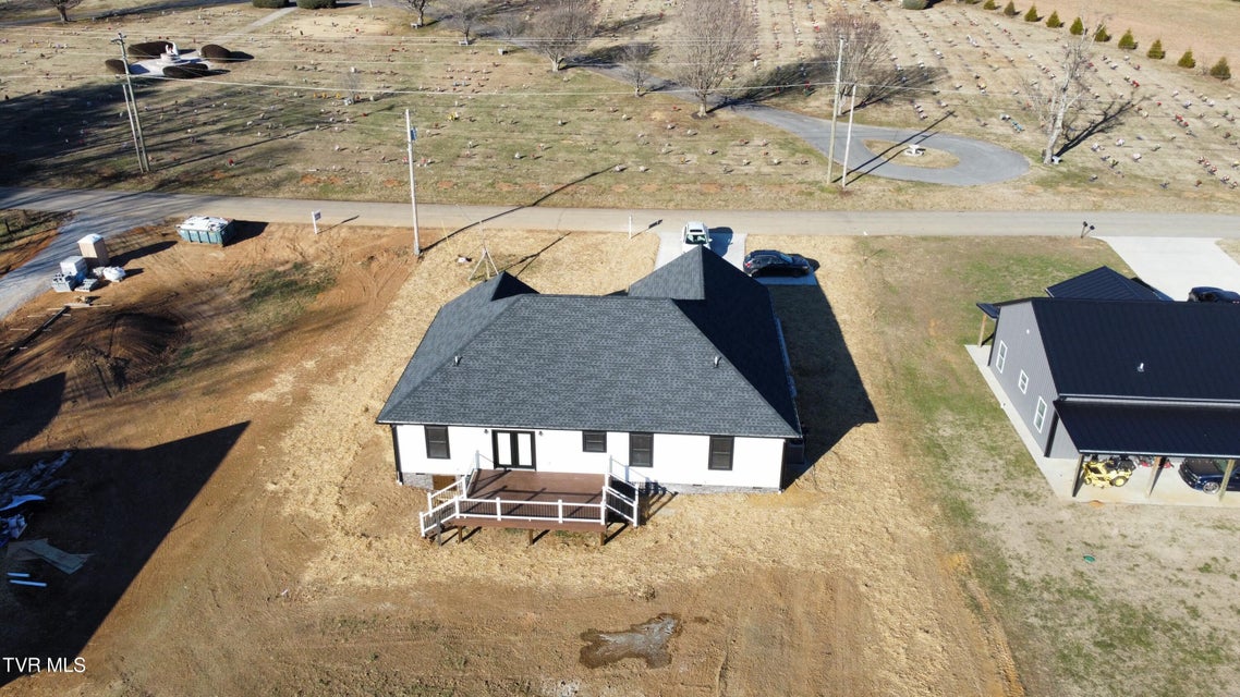 Photo #43: 120 Green Lawn Avenue