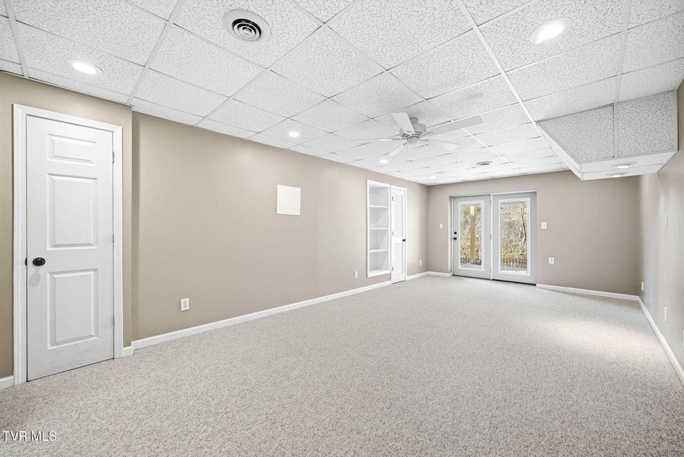 Photo #20: 203 Glen Oaks Drive