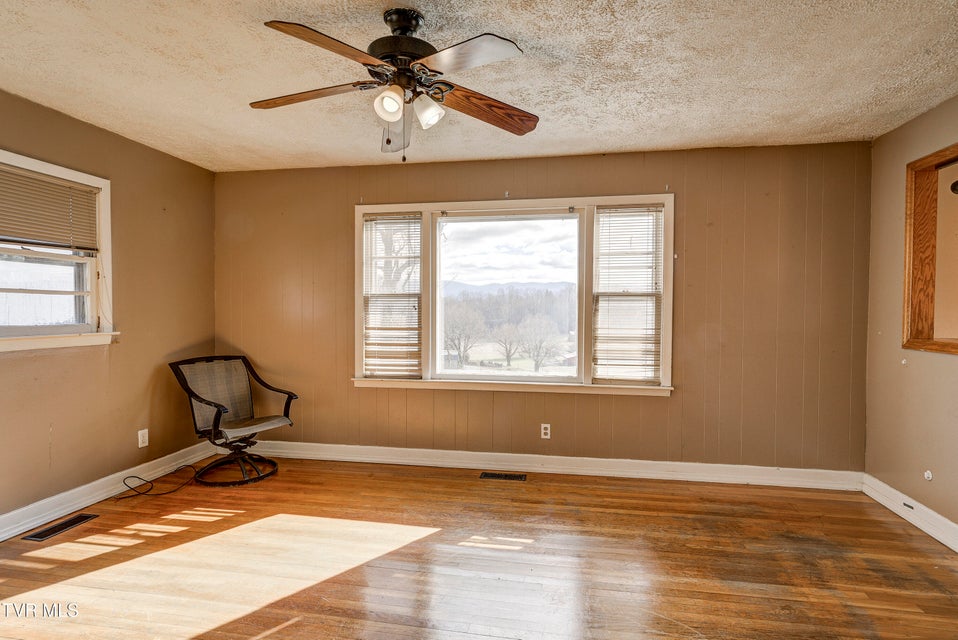 Photo #4: 377 Henson Road