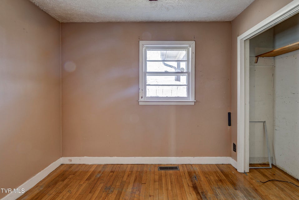 Photo #6: 377 Henson Road