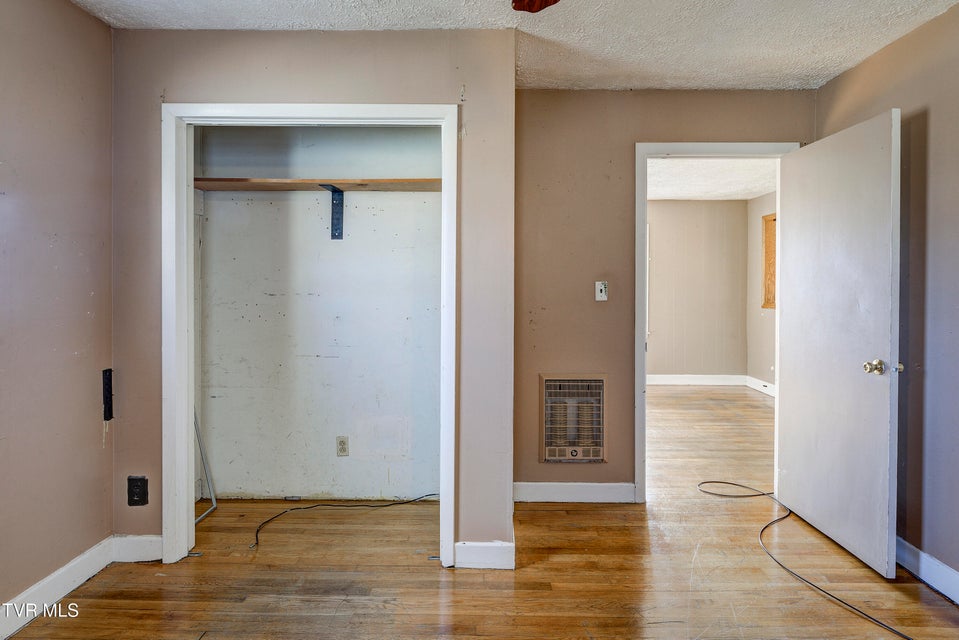 Photo #7: 377 Henson Road