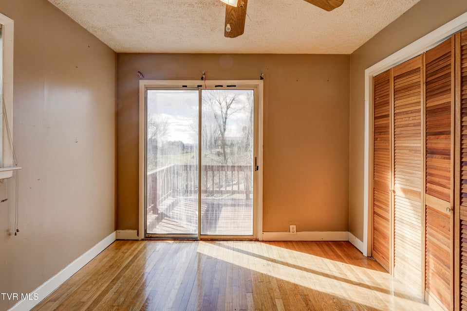 Photo #9: 377 Henson Road