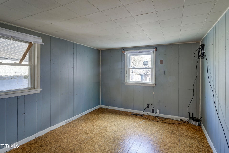 Photo #16: 377 Henson Road