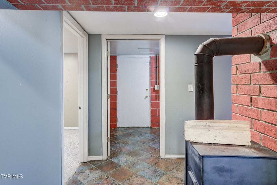 Photo #34: 377 Henson Road