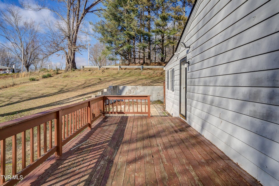 Photo #36: 377 Henson Road