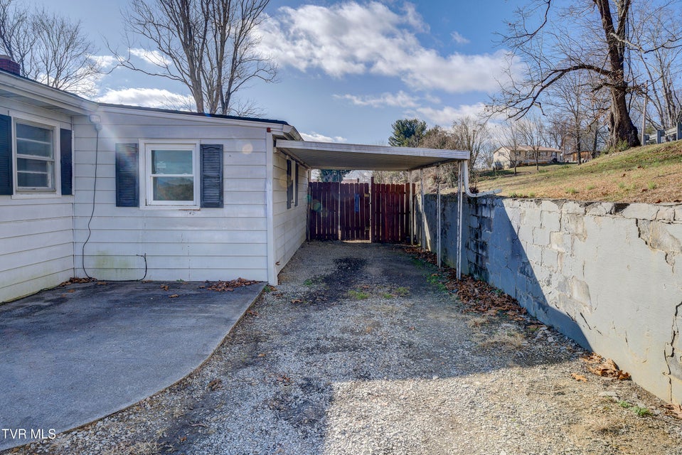 Photo #45: 377 Henson Road