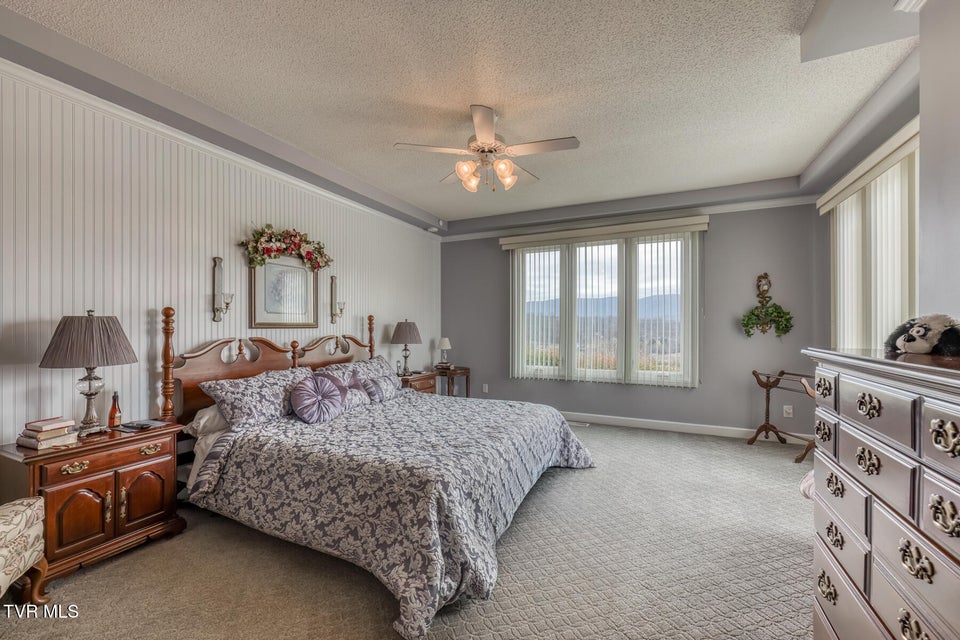 Photo #28: 229 Country Meadow Circle