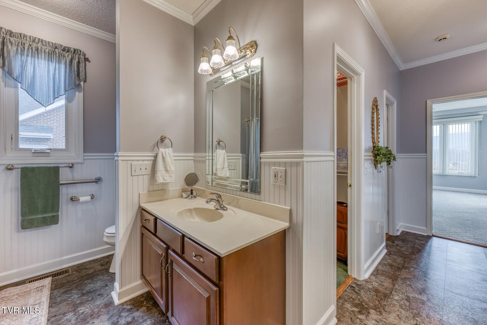 Photo #34: 229 Country Meadow Circle