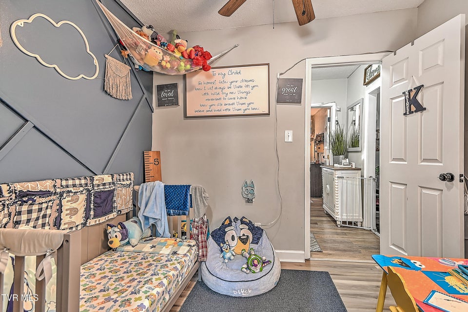 Photo #18: 1621 Charles Street