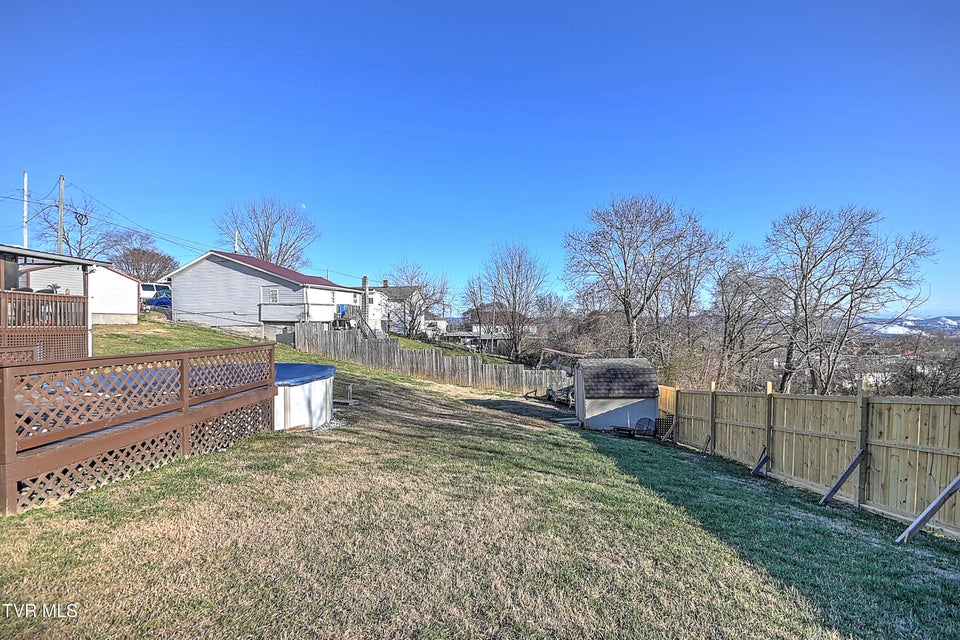 Photo #26: 1621 Charles Street