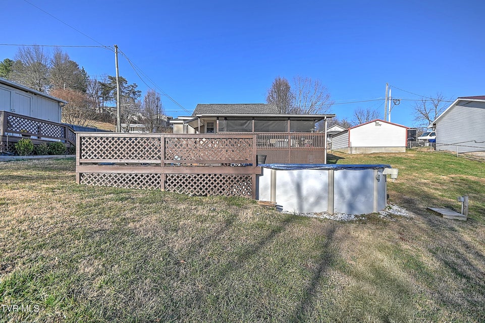 Photo #28: 1621 Charles Street