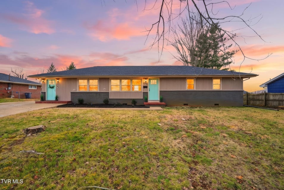 Photo #2: 613 Norris Avenue