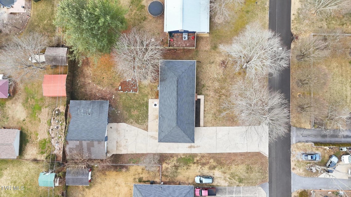 Photo #46: 613 Norris Avenue