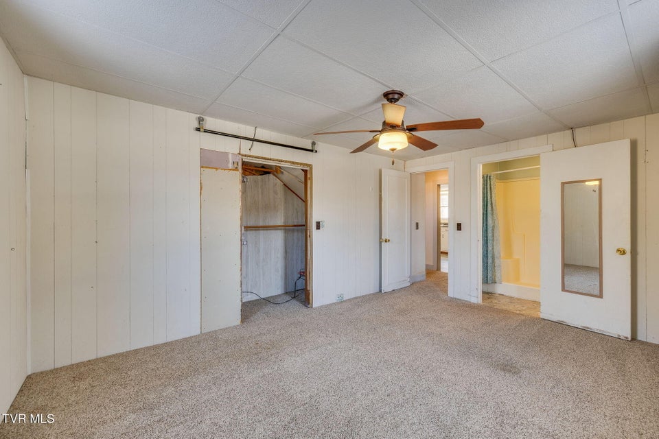 Photo #13: 592 Heaton Creek Road