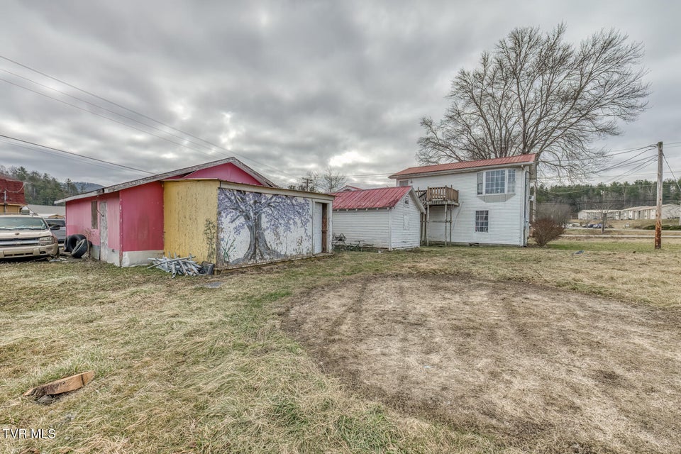 Photo #8: 920 Highway 421 