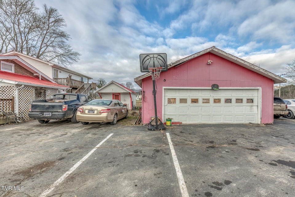 Photo #13: 920 Highway 421 