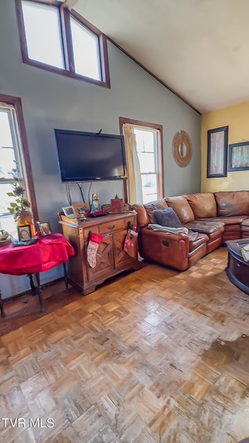 Photo #25: 920 Highway 421 