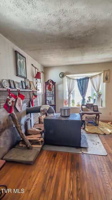 Photo #32: 920 Highway 421 