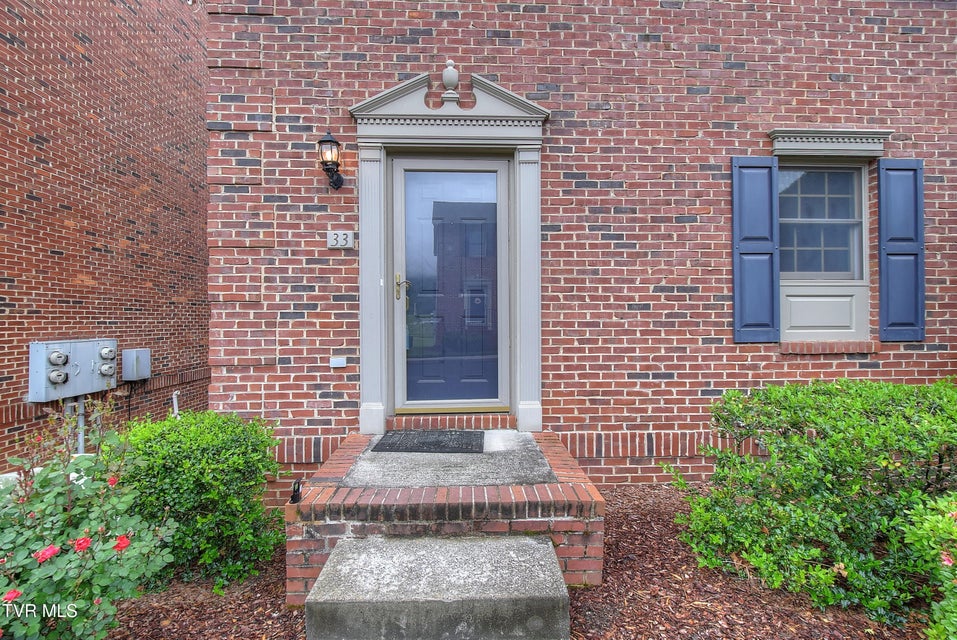 Photo #5: 33 Oak Leaf Circle