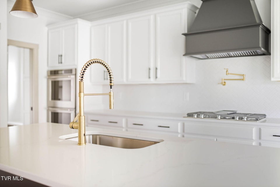 Photo #18: 1445 Cabot Cove