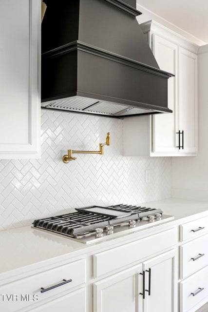 Photo #20: 1445 Cabot Cove