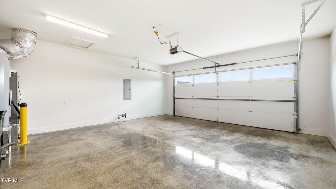 Photo #62: 1445 Cabot Cove