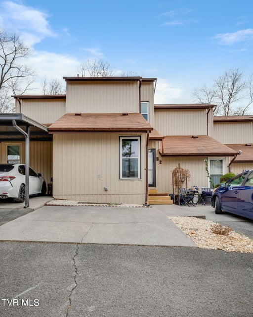 Photo #3: 780 Hamilton Road