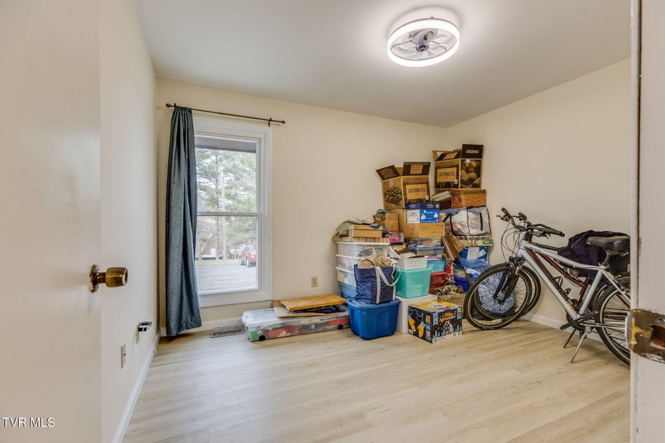 Photo #13: 780 Hamilton Road